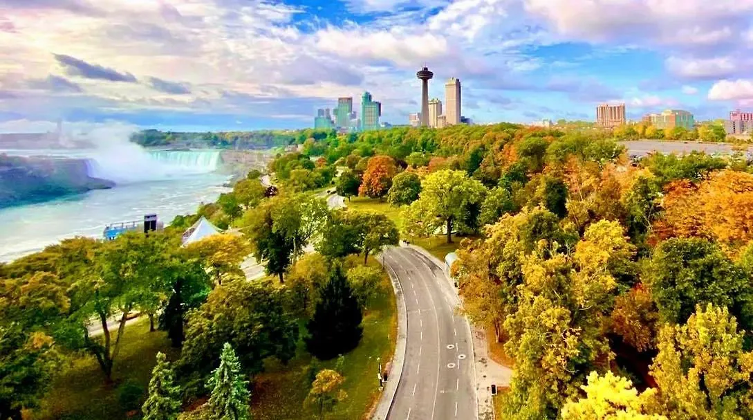 Holiday home Two-Bedroom Suite With King Bed-4 Minutes To The Falls Niagara Falls